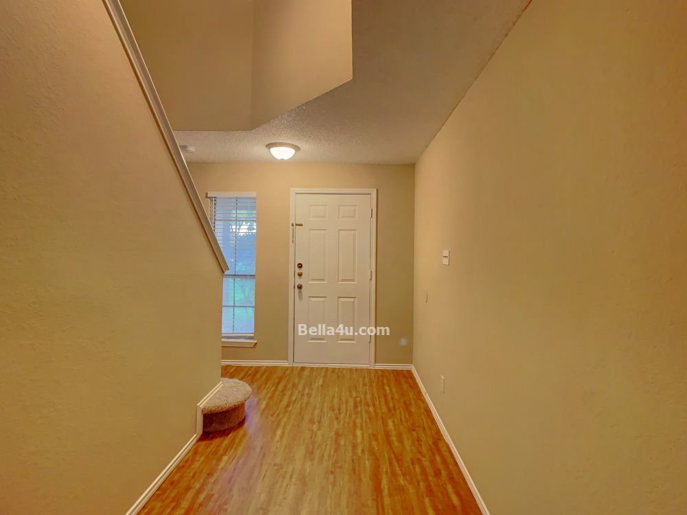 Magnificent Milwood for Lease! property image