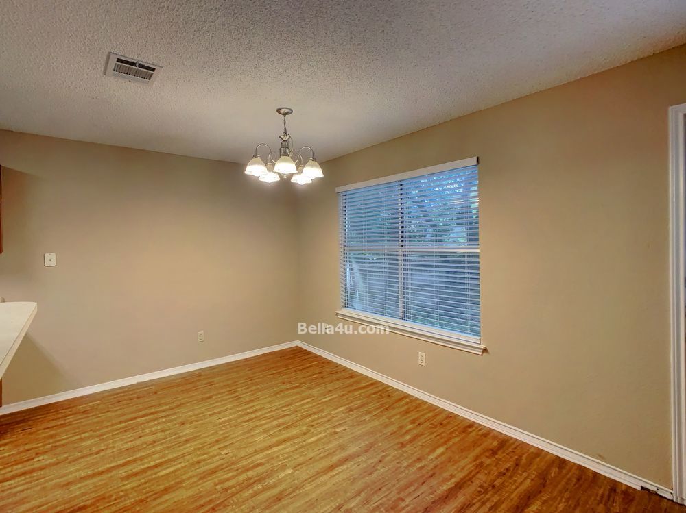 Magnificent Milwood for Lease! property image