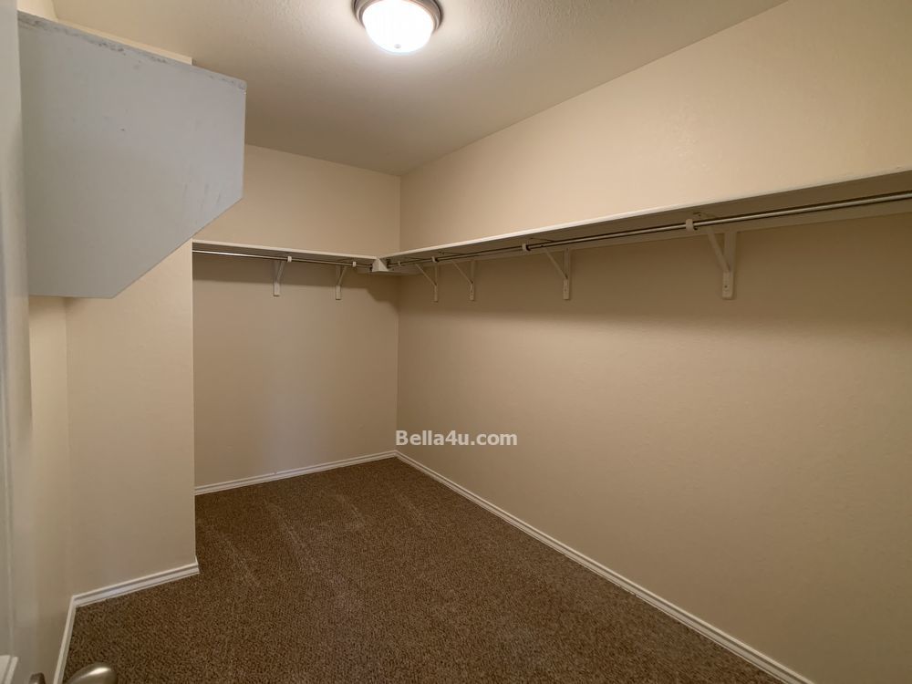 Delightful Home for Lease in Kyle! property image