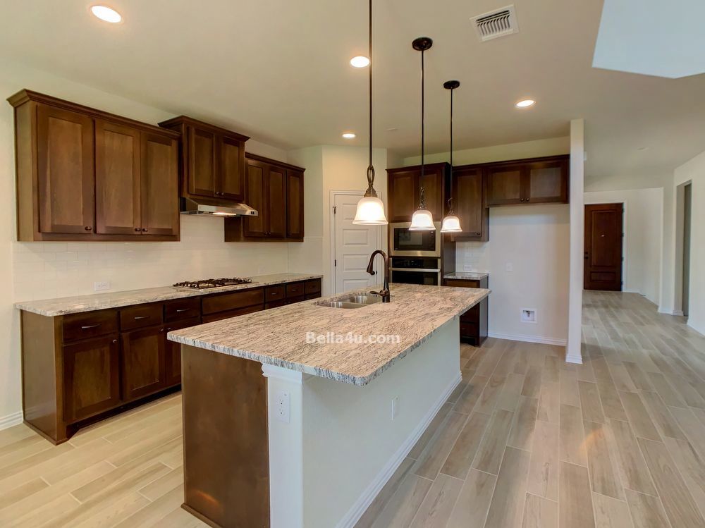 Spectacular Home in Leander property image