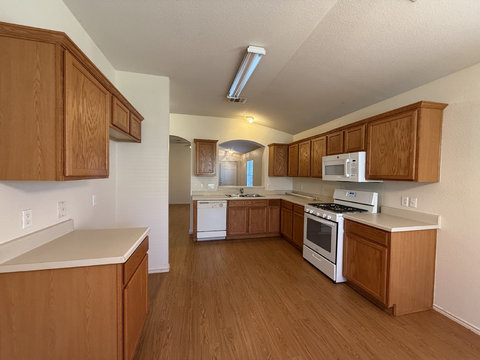 Cute home in Olympic Heights! property image