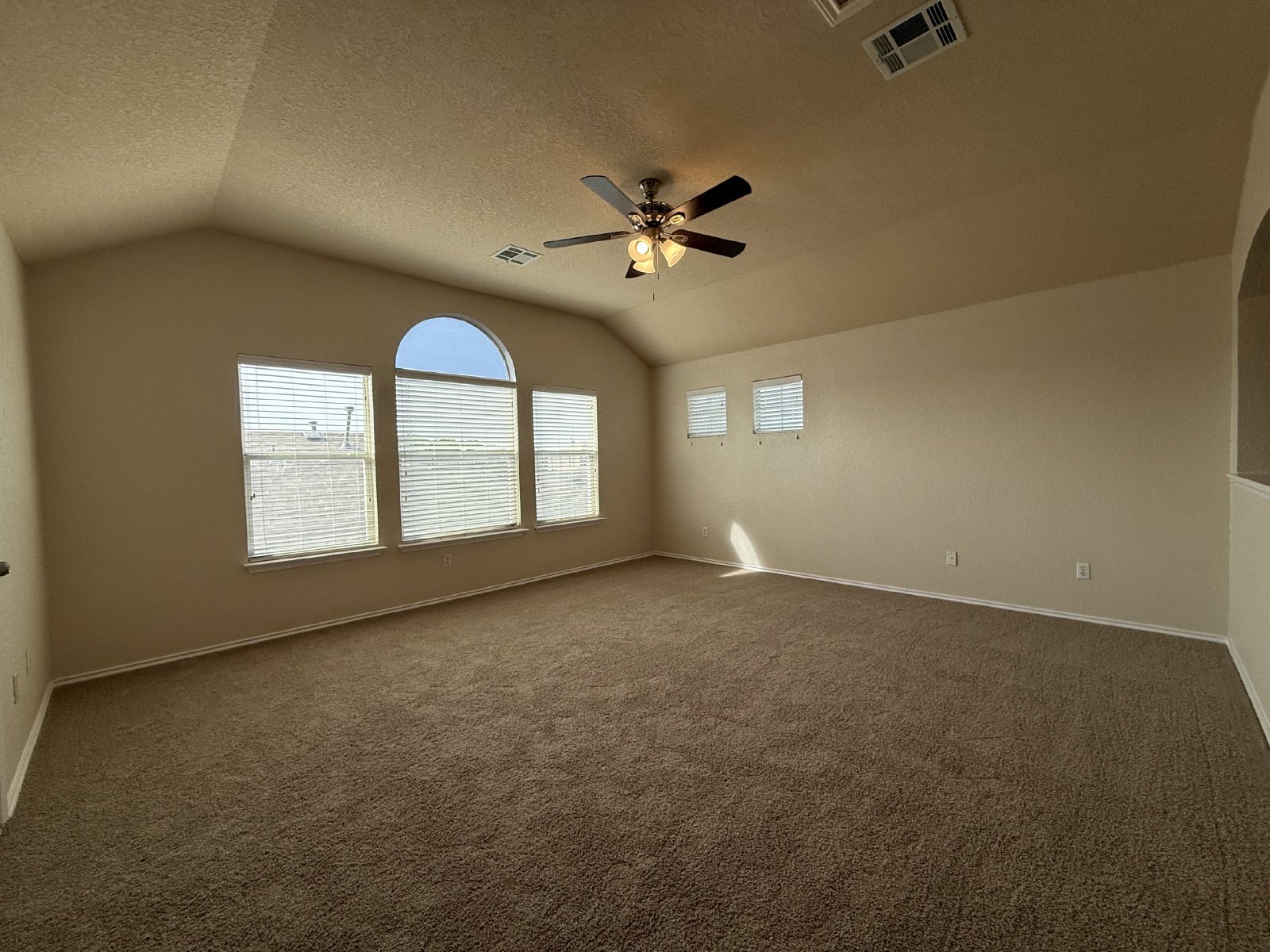 Super Stoney Brook Home for Lease! property image